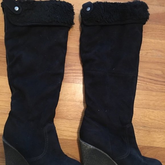 Black wedge heel boots - Picture 3 of 8